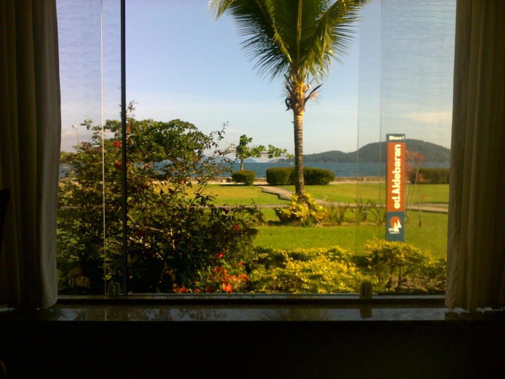 Angra - Apto Pe Na Areia - Bracuhy Apartment
